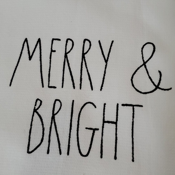 🆕️ Rae Dunn Christmas Kitchen Towels Set of 2 - Picture 4 of 7